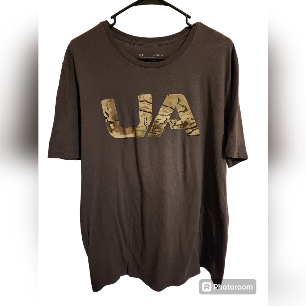Under Armour Loose Coupe Gray T-Shirt Crew Neck Short Sleeves Men's Size XL
